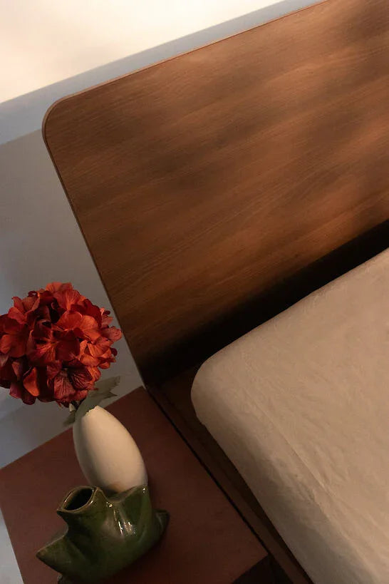 plywood-bed-headboard-finish-detail
modern-bed-wood-texture-closeup
bed-headboard-design-detail-india